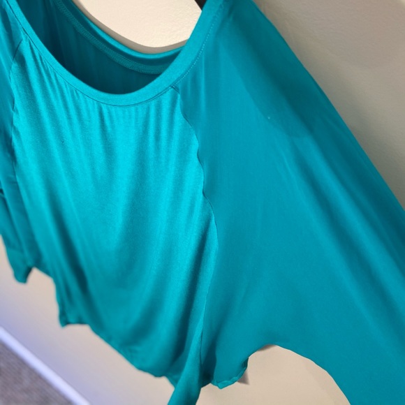 Chiffon Off The Shoulder Blue Top - Picture 4 of 10